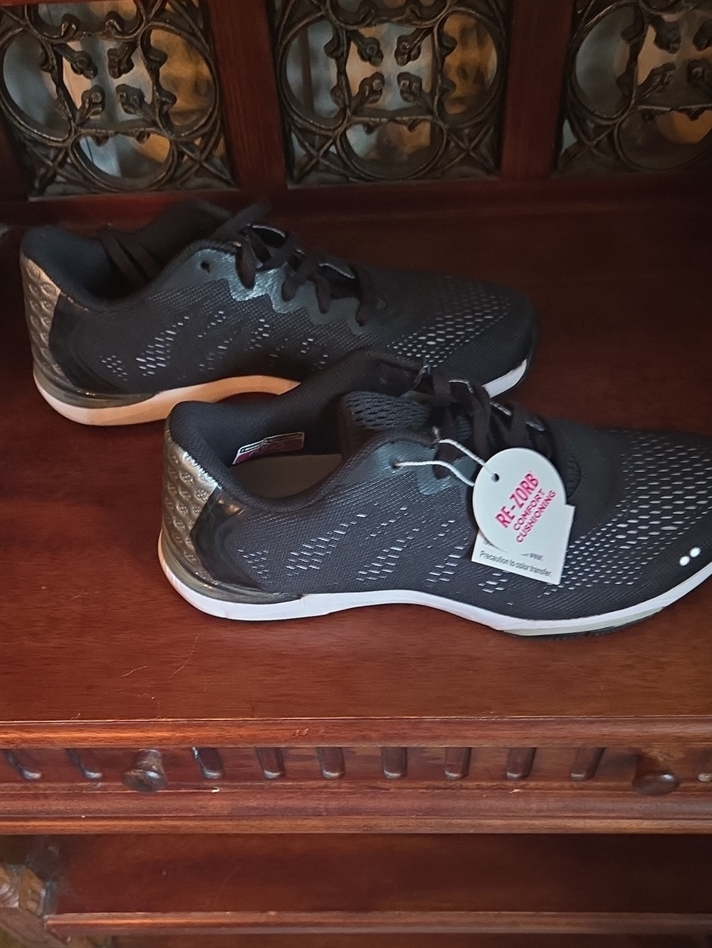 Ladies Ryka Lightweight Gray / Black Athletic Sneakers